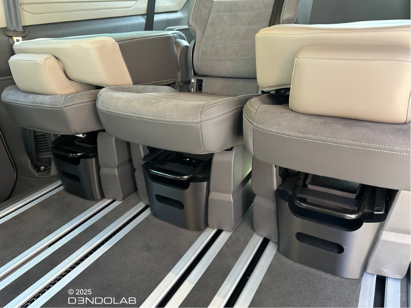 Rücksitzreihe VW T7 ohne Schublade — freier Platz unter den Sitzen